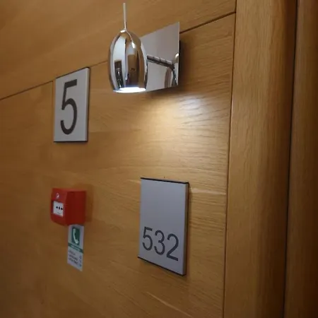 Privatni Apartman U532 - U Sklopu Hotela Vucko Jahorina アパート ヤホリナ